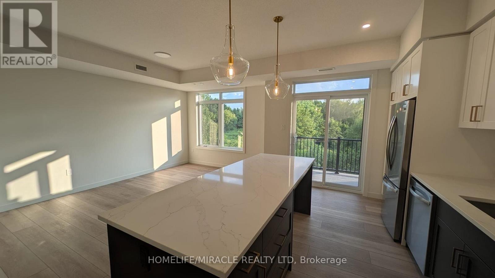 124 - 824 Woolwich Street, Guelph, Ontario  N1H 0E1 - Photo 2 - X13708084