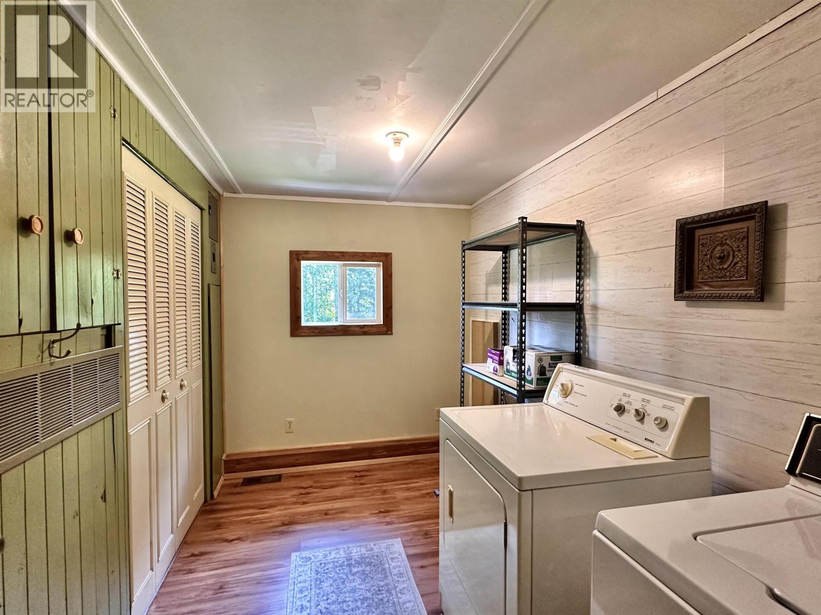 310 Mountain View Road, Mcbride, British Columbia  V0J 2E0 - Photo 13 - R3071226