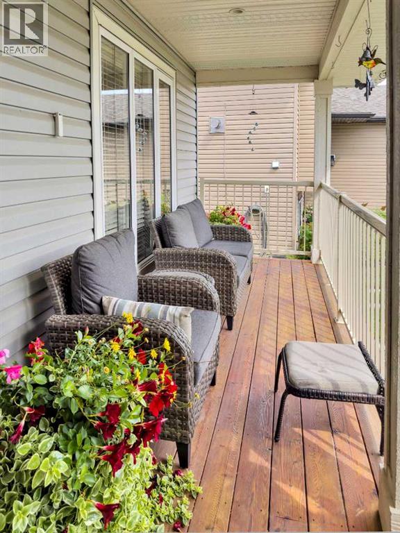 128 12 Ave NE, Sundre, Alberta  T0M 1X0 - Photo 3 - A2338415