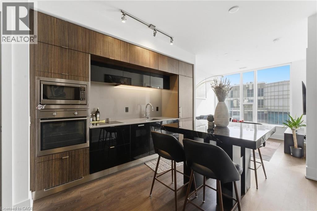 10 York Street Unit# 3807, Toronto, Ontario  M5J 0E1 - Photo 2 - 40843414