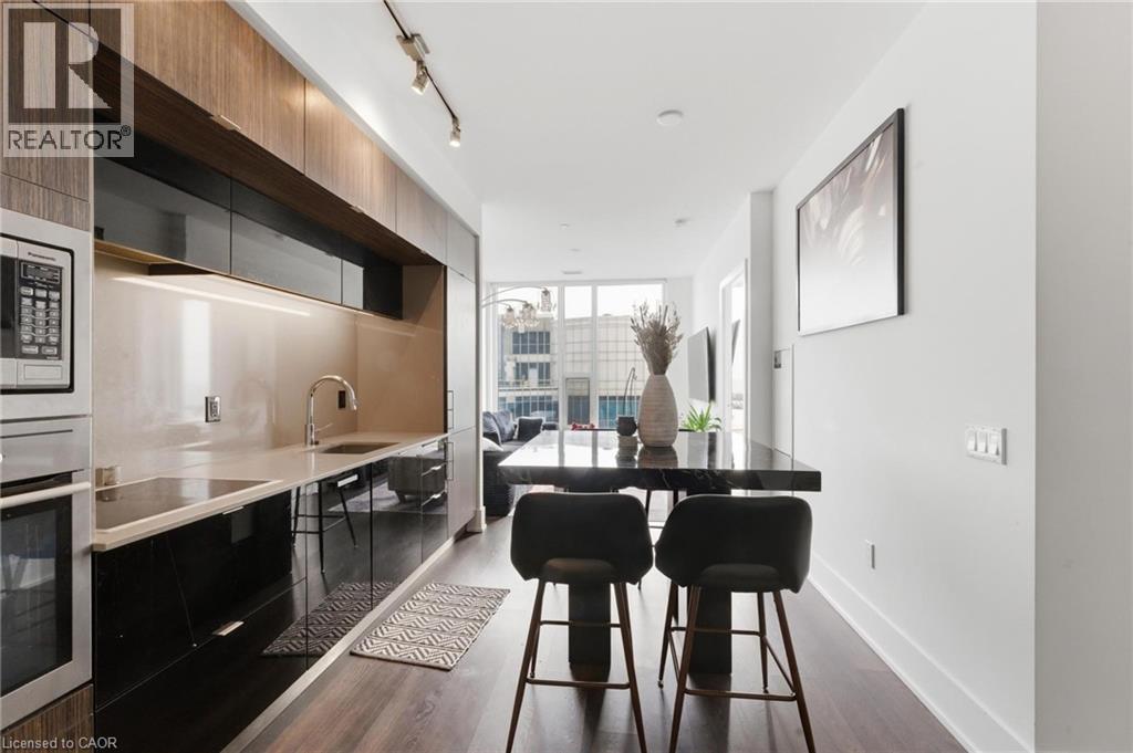 10 York Street Unit# 3807, Toronto, Ontario  M5J 0E1 - Photo 3 - 40843414