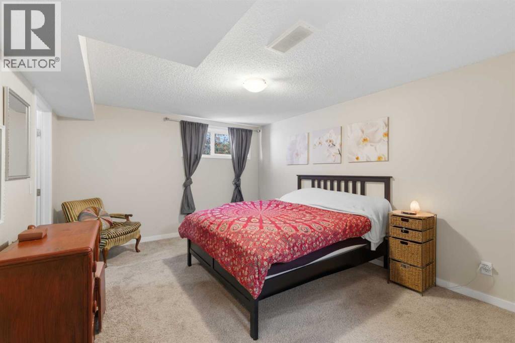 33 Chaparral Valley Park, Calgary, Alberta  T2X 0P5 - Photo 28 - A2338760