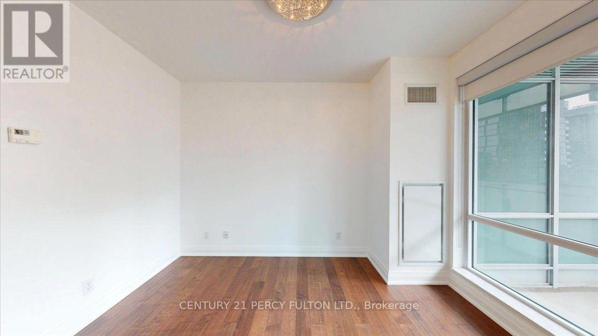 3001 - 80 John Street, Toronto, Ontario  M5V 3X4 - Photo 15 - C13581038