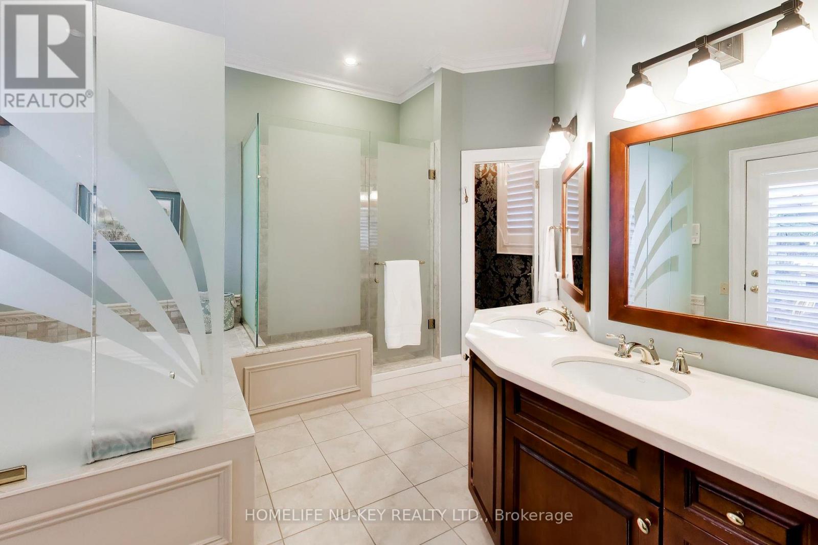 38 Castle Drive, Barrie, Ontario  L4N 1R1 - Photo 17 - S13093314