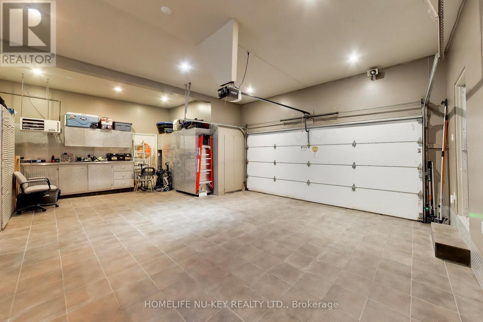 38 Castle Drive, Barrie, Ontario  L4N 1R1 - Photo 47 - S13093314