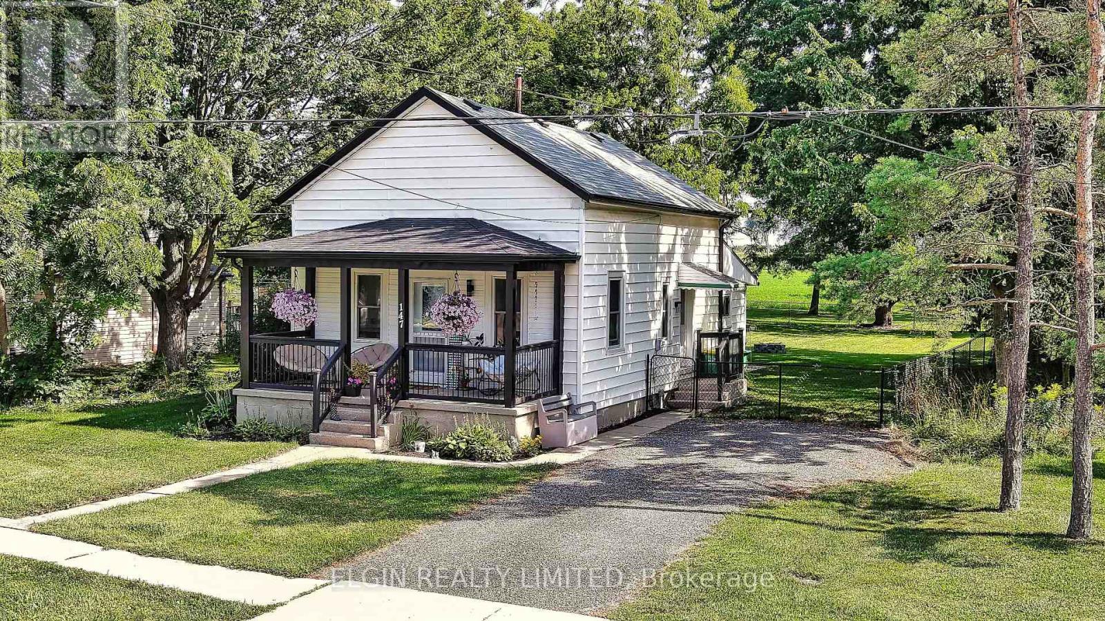 147 VICTORIA STREET, Southwest Middlesex, Ontario