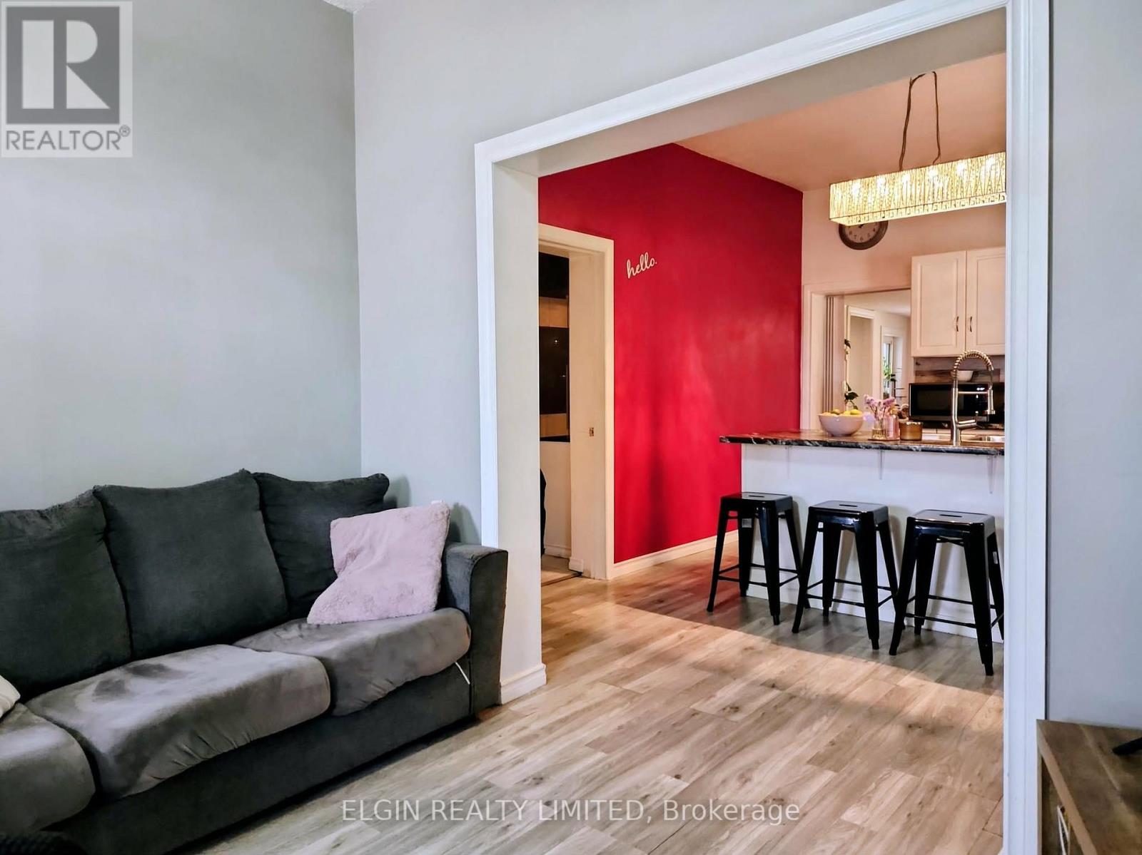 147 Victoria Street, Southwest Middlesex, Ontario  N0L 1M0 - Photo 13 - X13707838