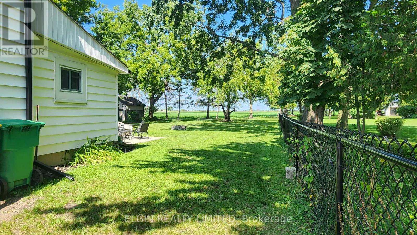 147 Victoria Street, Southwest Middlesex, Ontario  N0L 1M0 - Photo 6 - X13707838