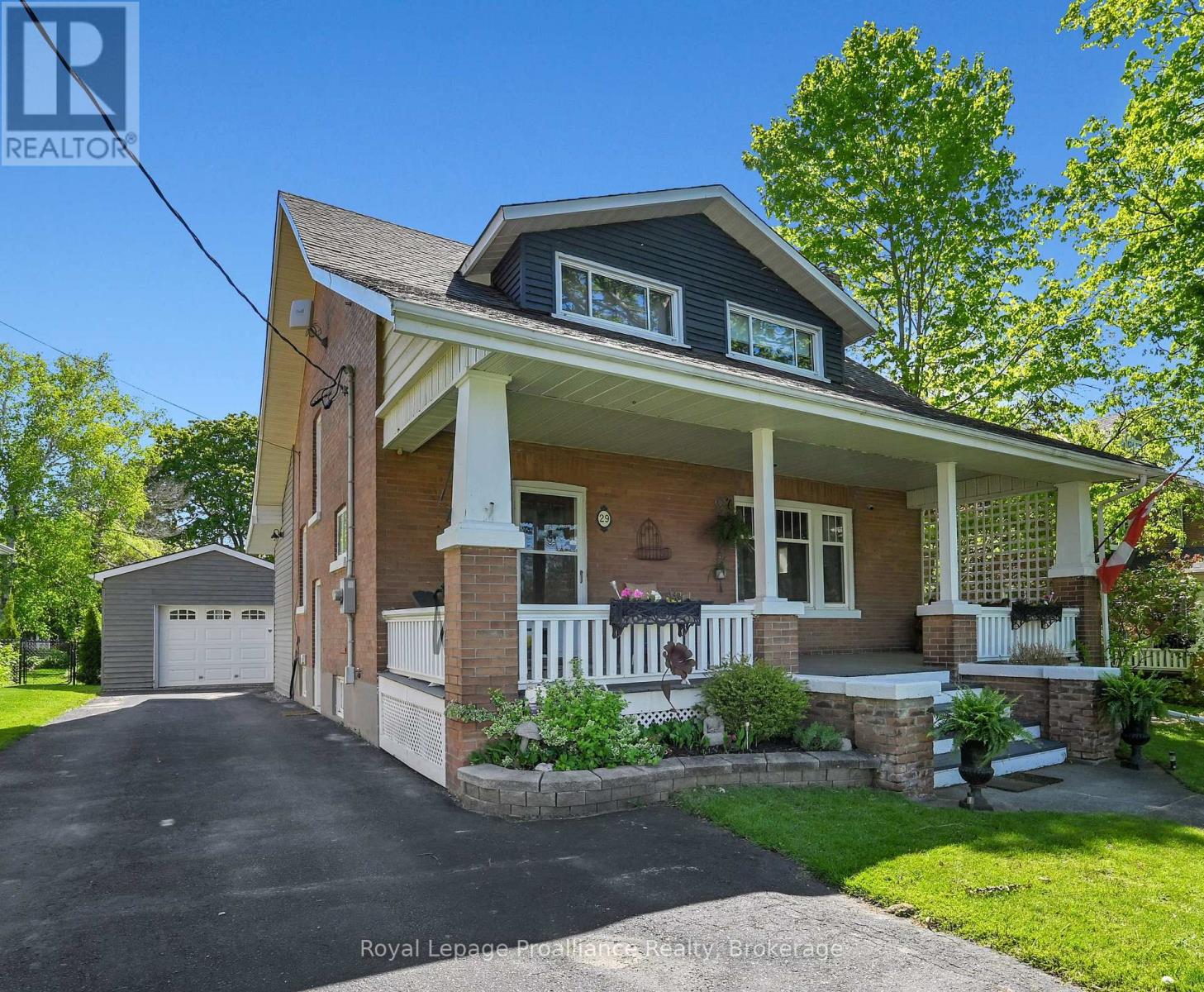 29 Division Street — photo 1