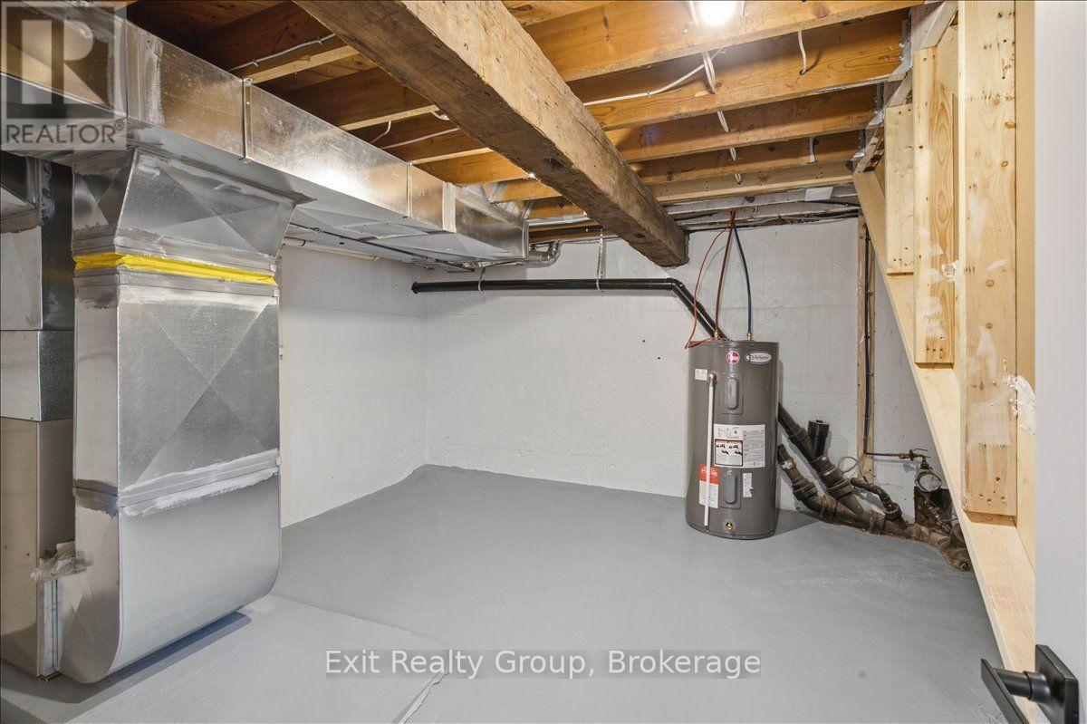 8 Albert Street, Prince Edward County, Ontario  K0K 2T0 - Photo 37 - X13708218