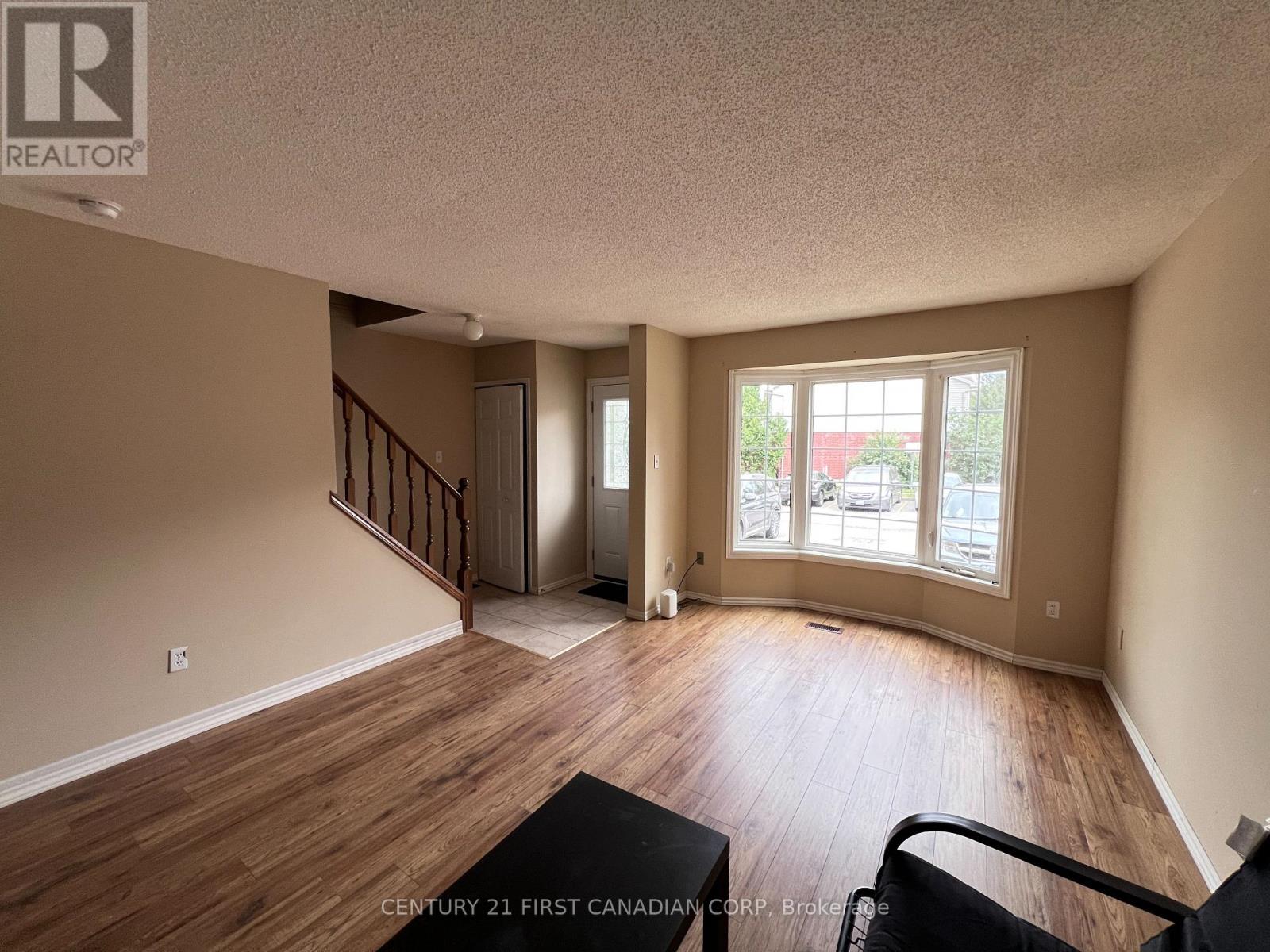 14 - 70 Chapman Court, London North, Ontario  N6G 4Z4 - Photo 2 - X13708222