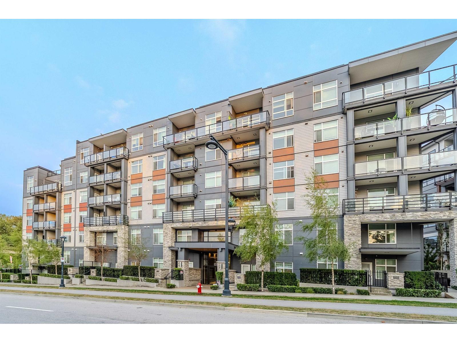 608 11077 Ravine Road, Surrey, British Columbia  V3T 5S2 - Photo 2 - R3155621