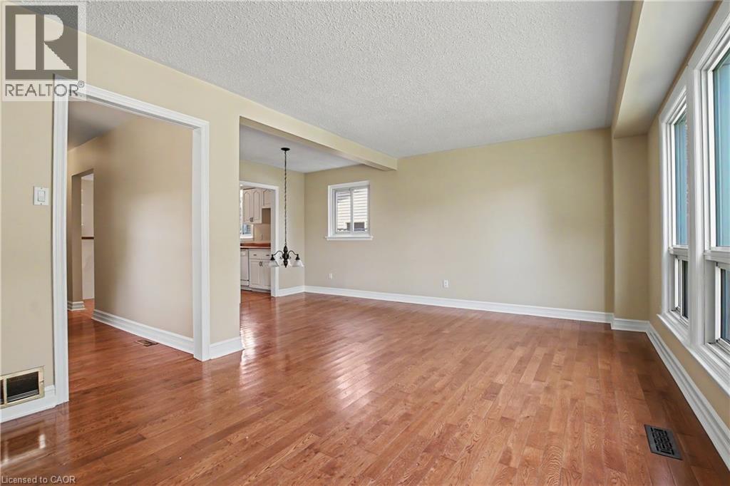 17 Hallmark Street, Brantford, Ontario  N3P 1A6 - Photo 12 - 40836422