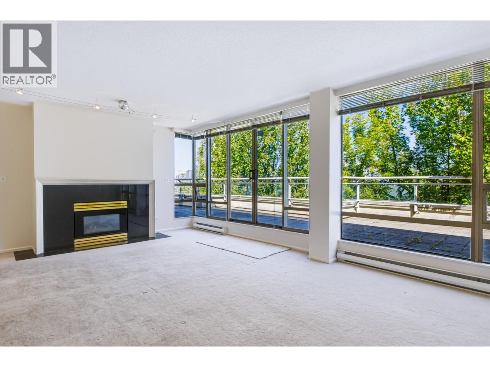 PH1 2438 HEATHER STREET, Vancouver, British Columbia