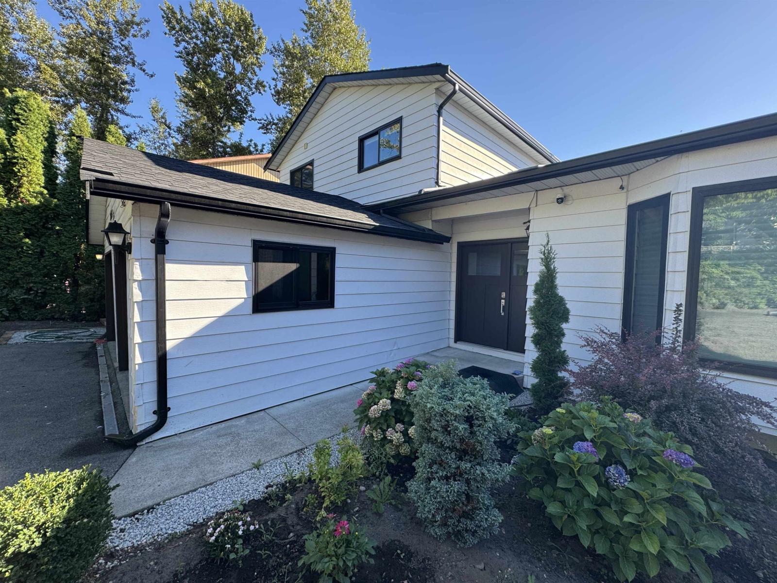 15032 Spenser Drive, Surrey, British Columbia  V3S 5Z7 - Photo 4 - R3158096