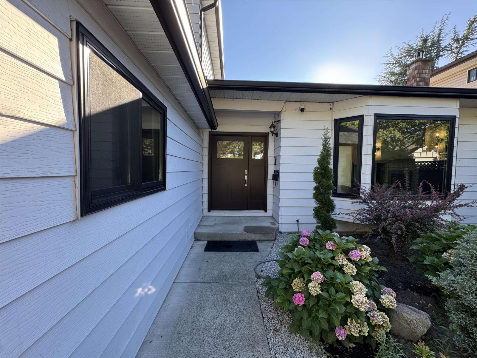 15032 Spenser Drive, Surrey, British Columbia  V3S 5Z7 - Photo 5 - R3158096