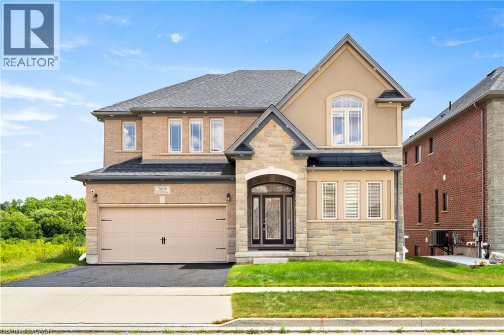 369 RIVERTRAIL Avenue, Kitchener, Ontario
