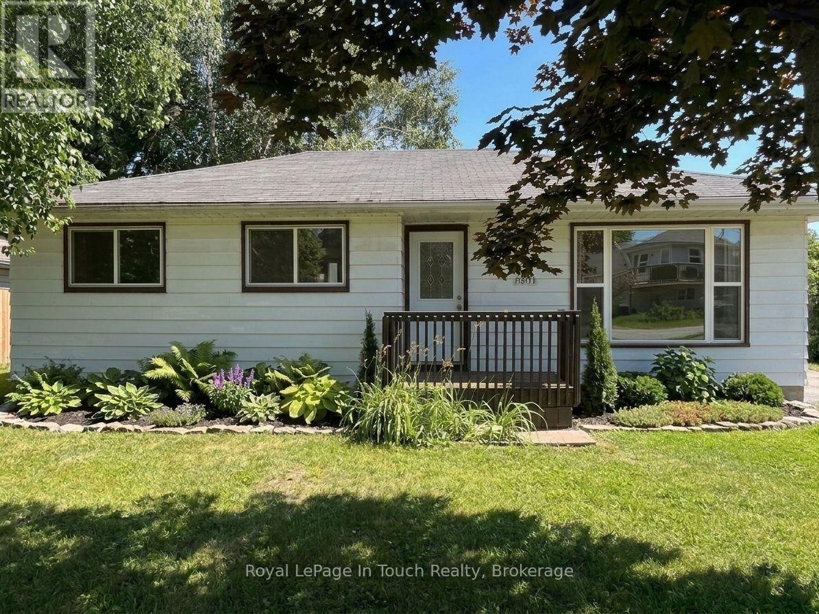 317 Wardell Street, Tay, Ontario  L0K 1R0 - Photo 3 - S13619686
