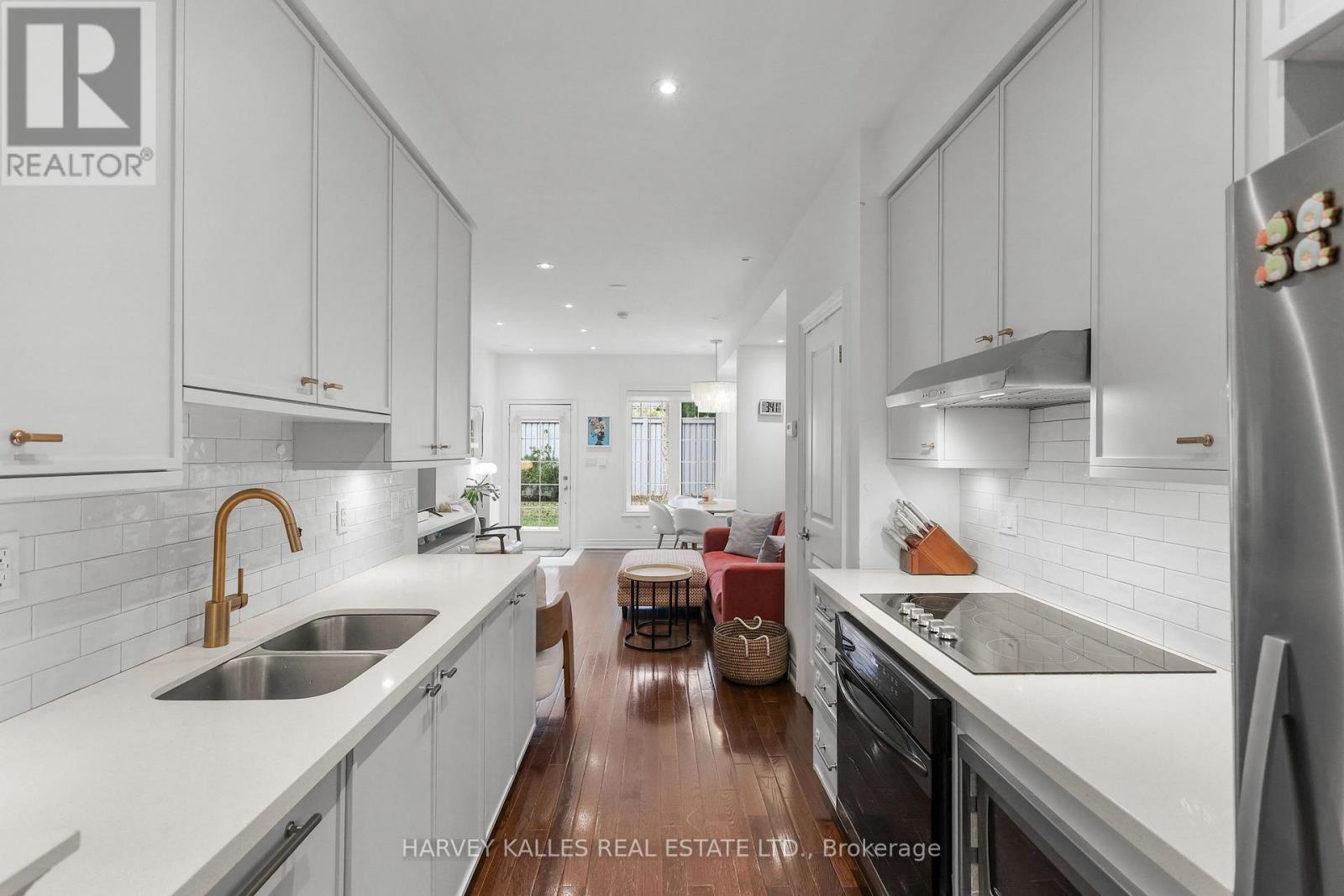 7 - 70 Hargrave Lane, Toronto, Ontario  M4N 0A4 - Photo 13 - C13708136