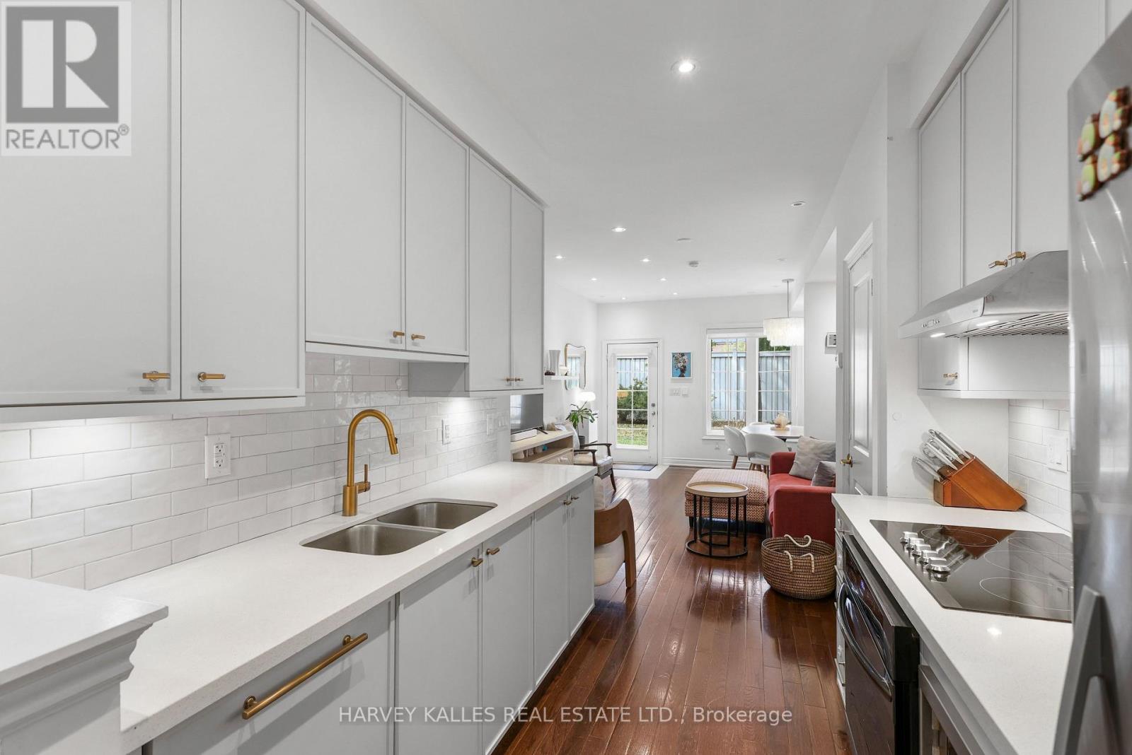 7 - 70 Hargrave Lane, Toronto, Ontario  M4N 0A4 - Photo 17 - C13708136