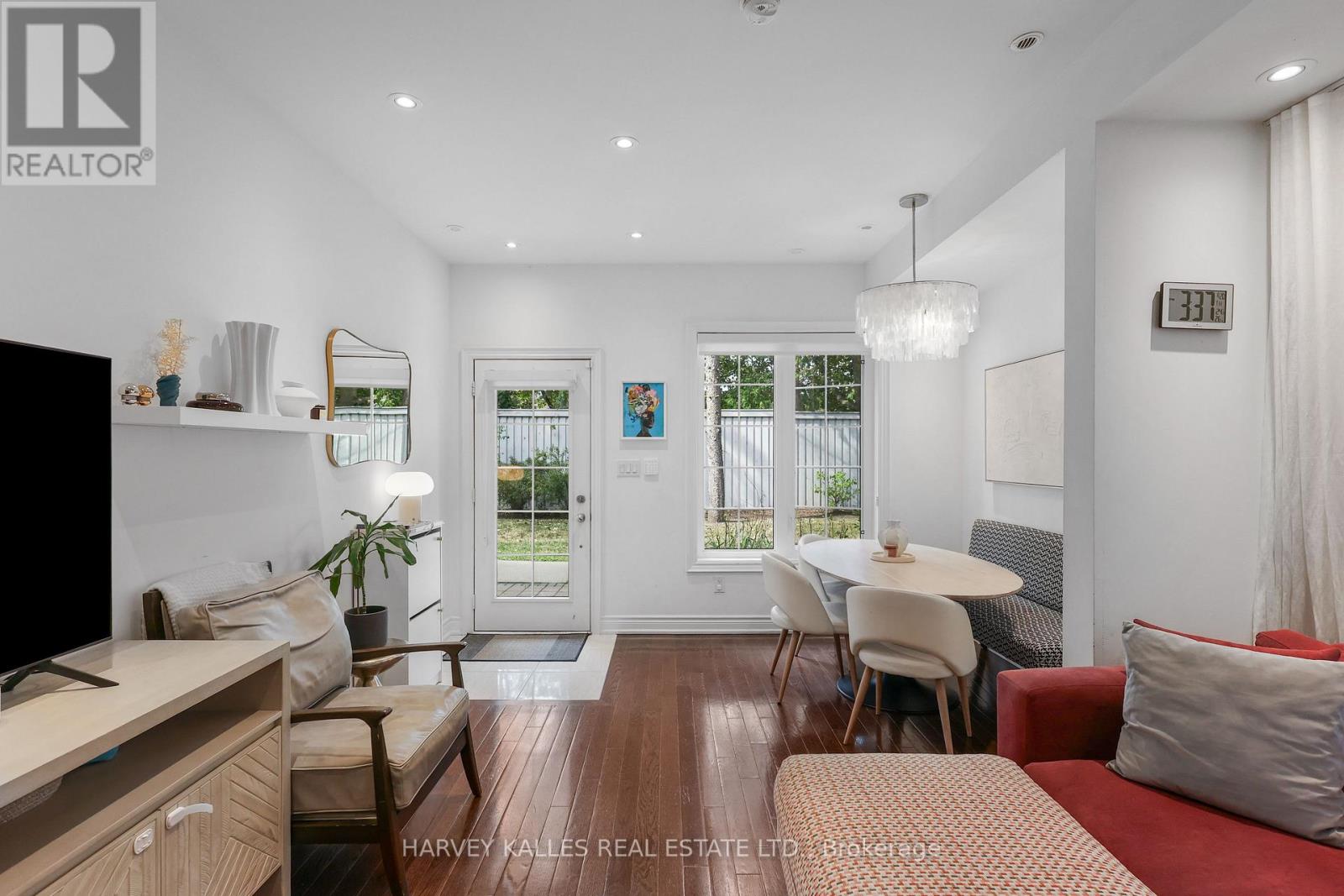7 - 70 Hargrave Lane, Toronto, Ontario  M4N 0A4 - Photo 9 - C13708136