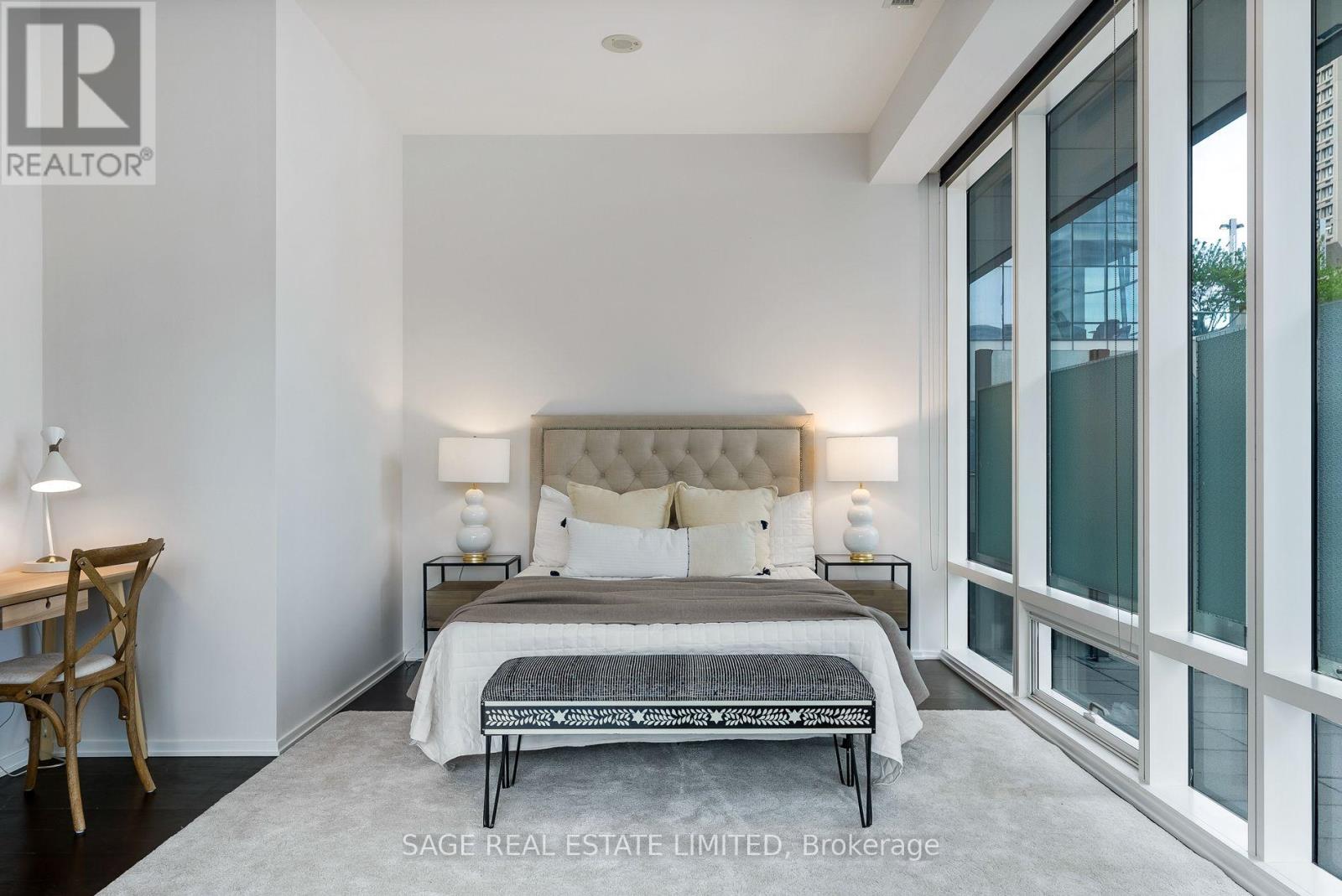 510 - 1 Bloor Street E, Toronto, Ontario  M4W 1A9 - Photo 24 - C13708206
