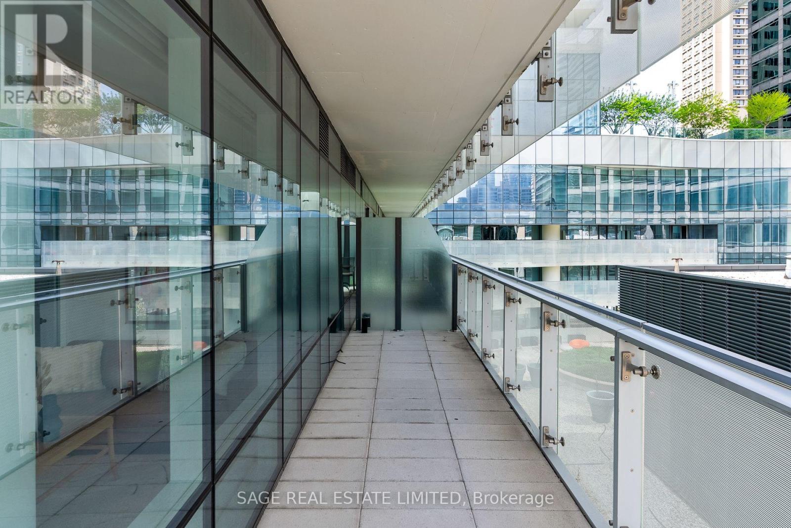 510 - 1 Bloor Street E, Toronto, Ontario  M4W 1A9 - Photo 33 - C13708206