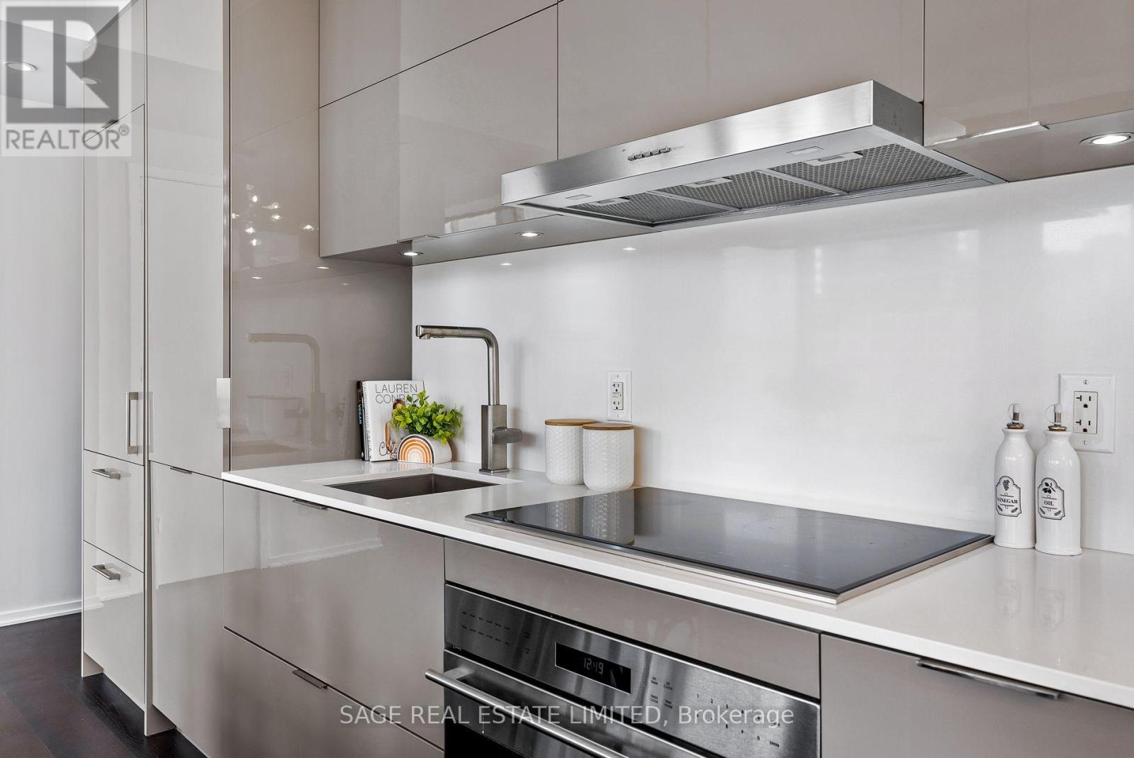 510 - 1 Bloor Street E, Toronto, Ontario  M4W 1A9 - Photo 8 - C13708206