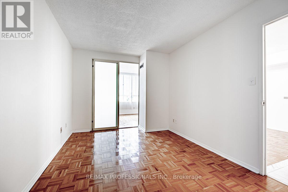 502 - 633 Bay Street, Toronto, Ontario  M5G 2G4 - Photo 10 - C13708246