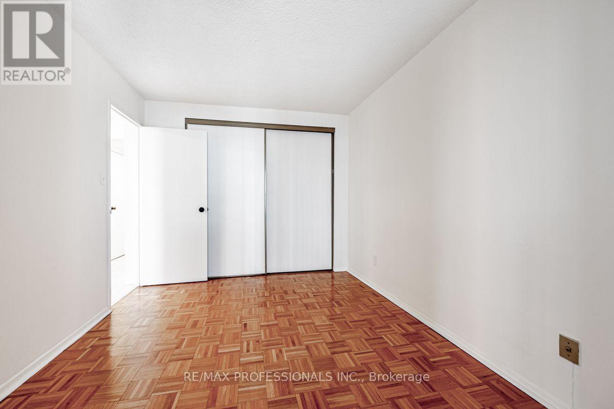 502 - 633 Bay Street, Toronto, Ontario  M5G 2G4 - Photo 12 - C13708246