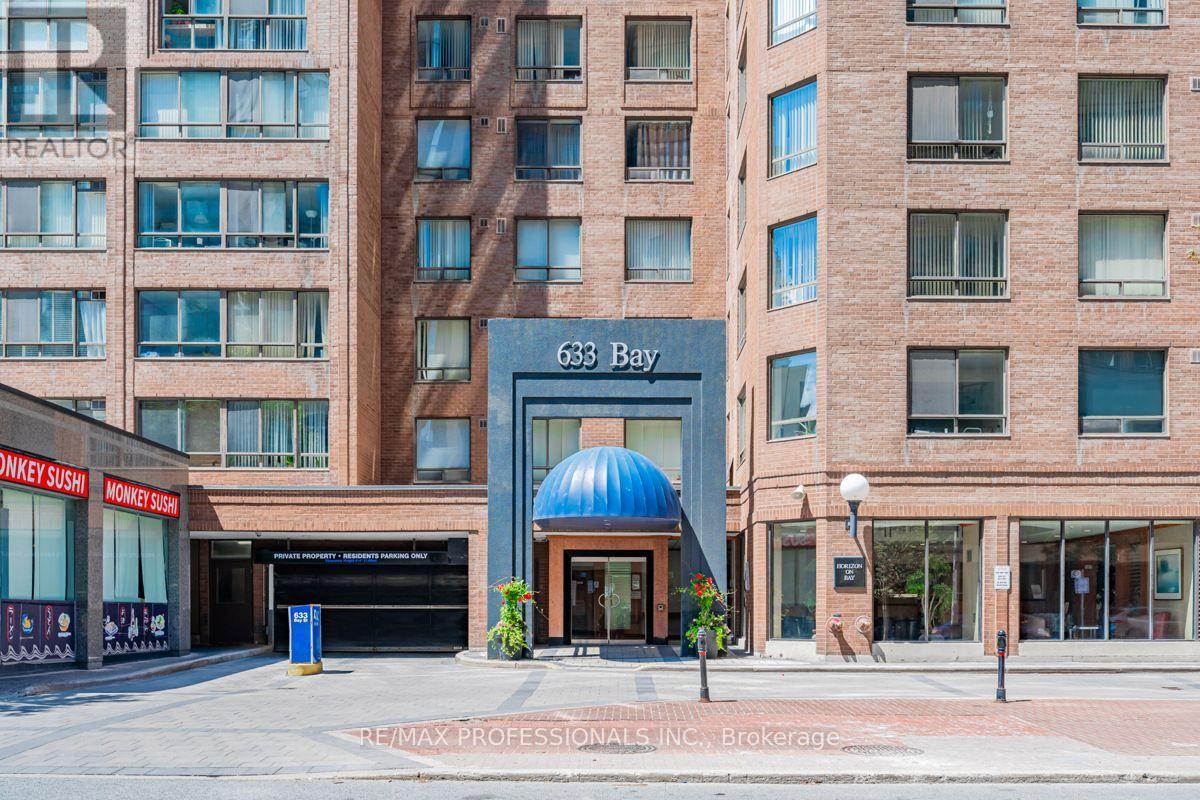 502 - 633 Bay Street, Toronto, Ontario  M5G 2G4 - Photo 2 - C13708246