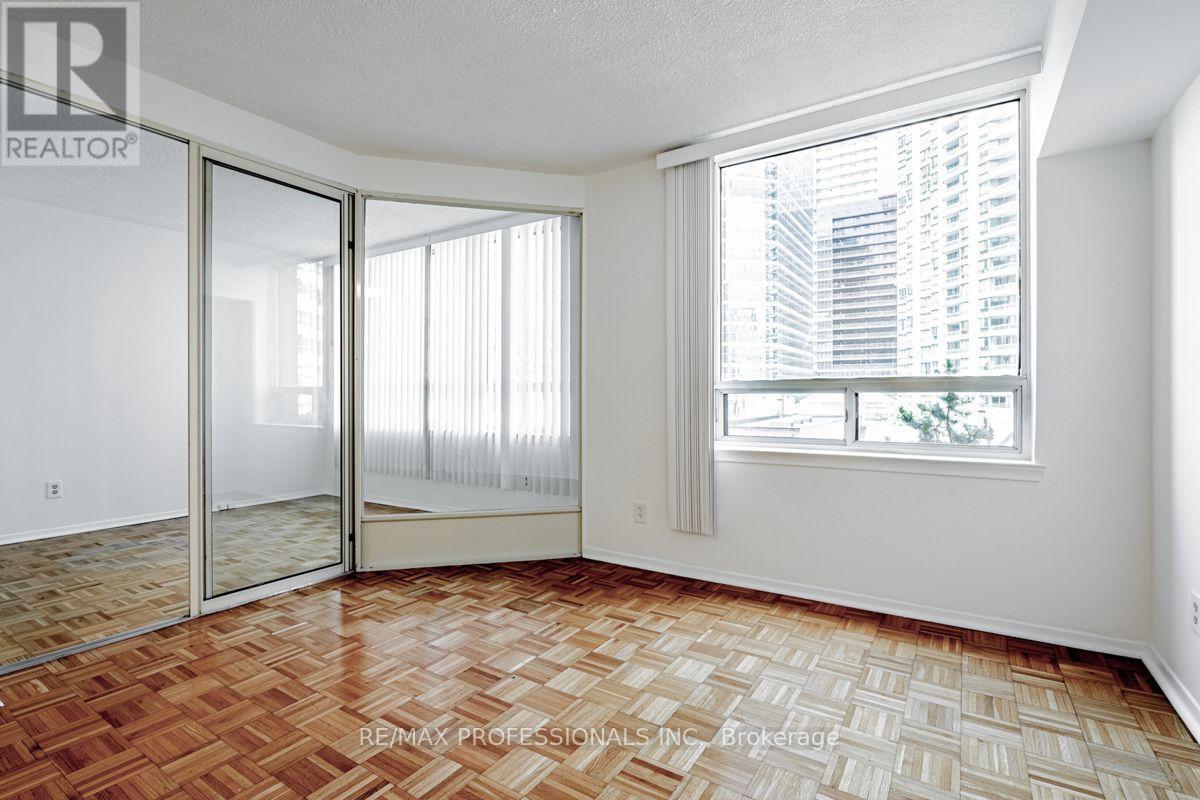 502 - 633 Bay Street, Toronto, Ontario  M5G 2G4 - Photo 20 - C13708246