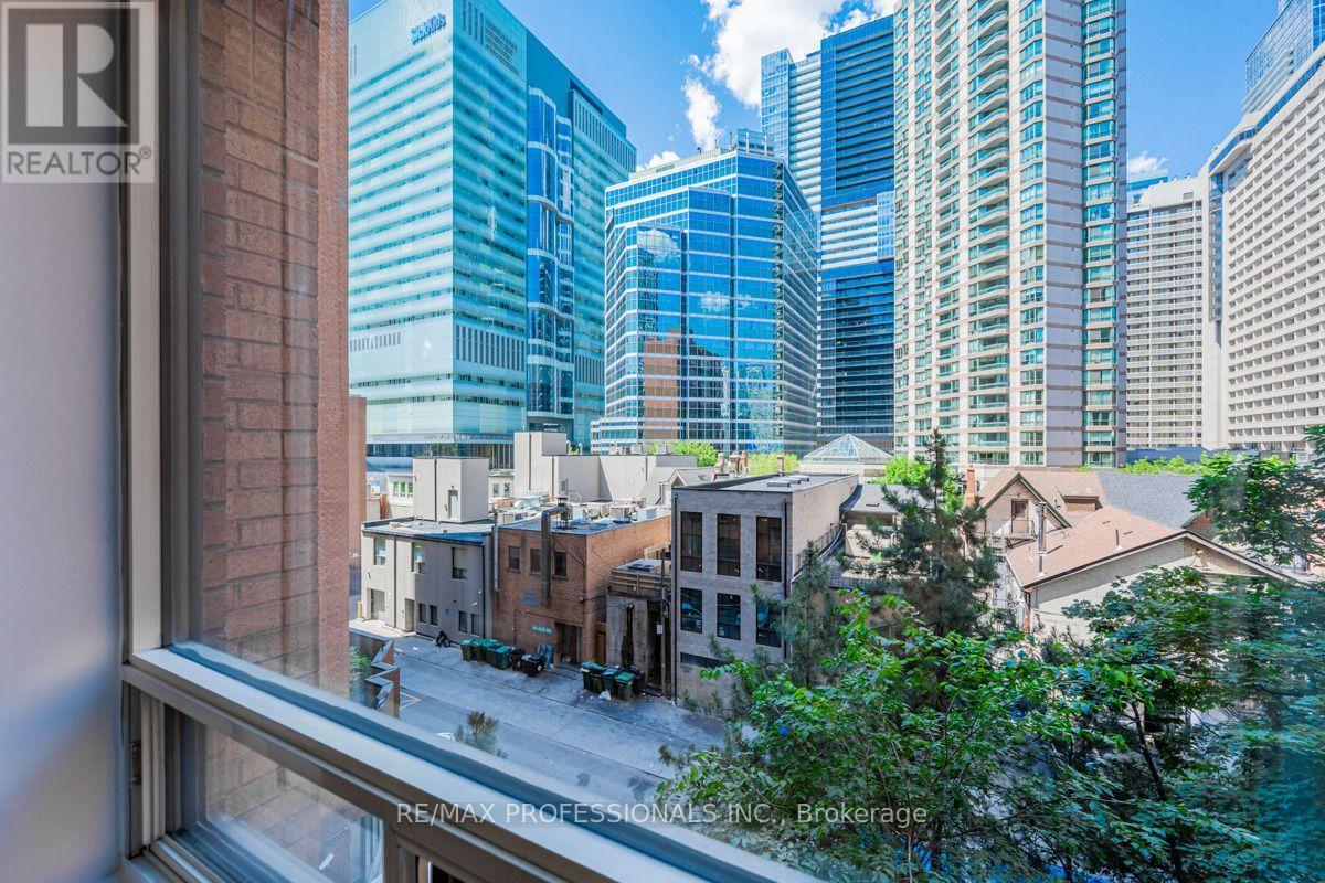502 - 633 Bay Street, Toronto, Ontario  M5G 2G4 - Photo 26 - C13708246