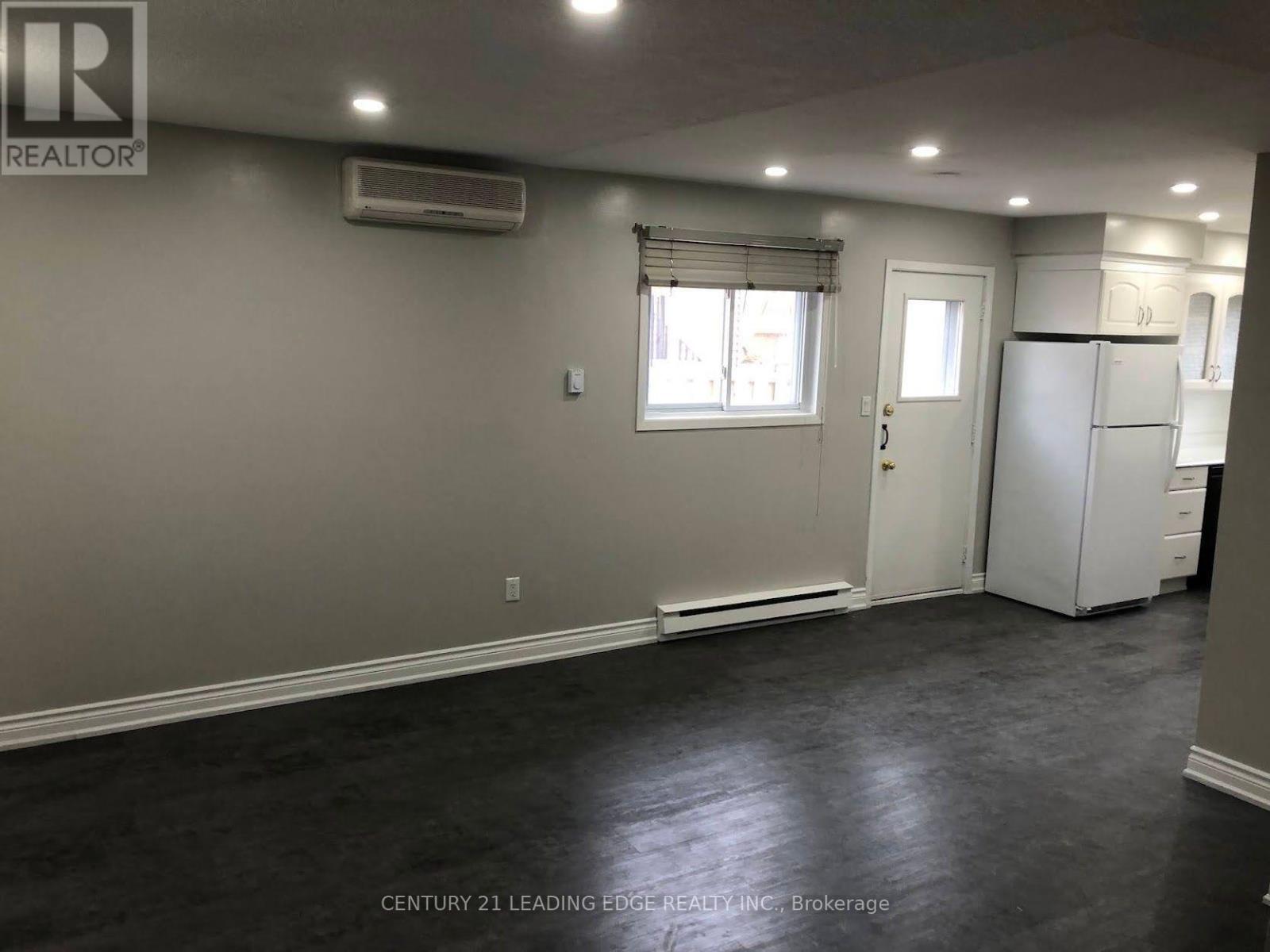 1 - 699 Attersley Drive, Oshawa, Ontario L1K 1P9 - Photo 2 - E13708170