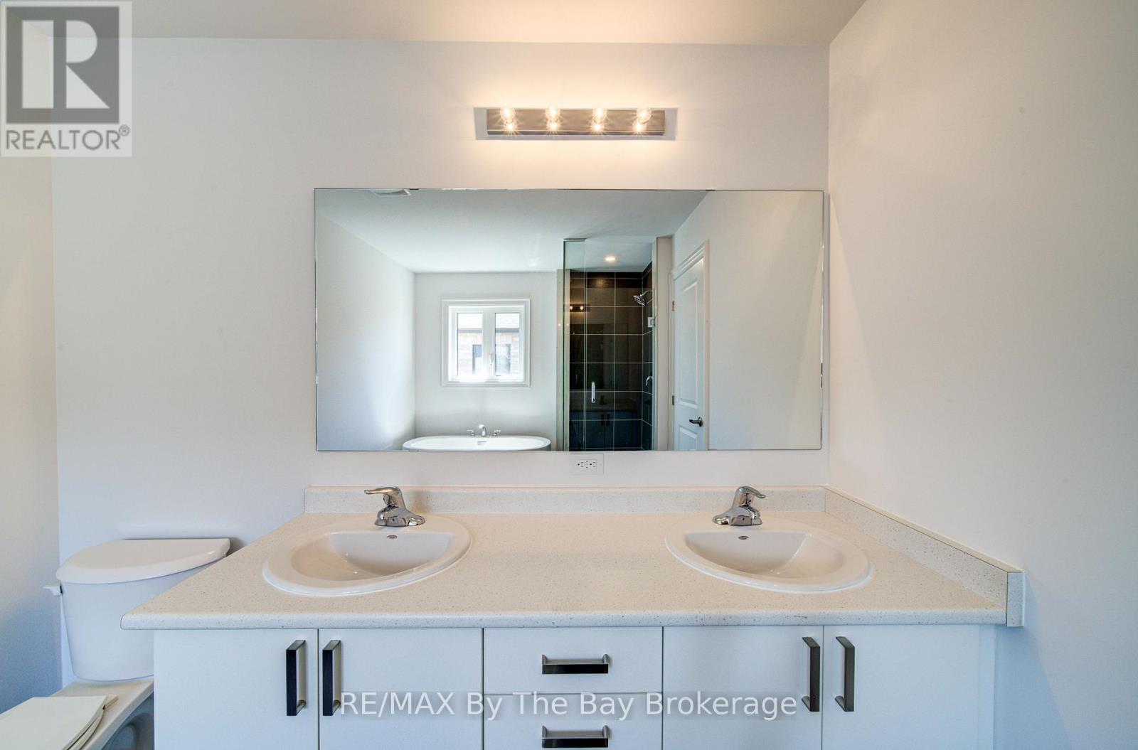 35 Misty Ridge Road, Wasaga Beach, Ontario  L9Z 0R8 - Photo 22 - S13708166