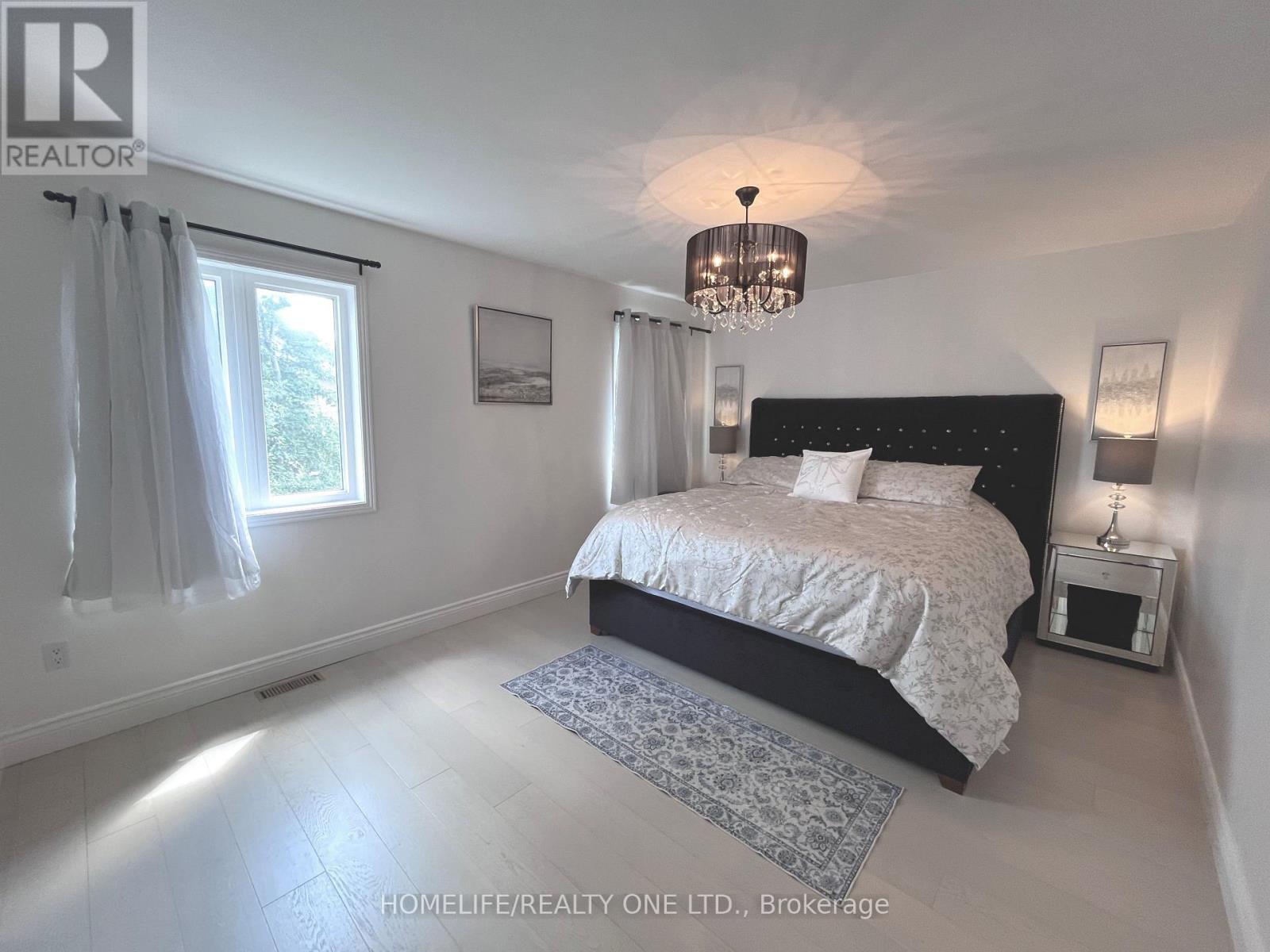 27 Glasgow Crescent, Georgina, Ontario  L4P 4A9 - Photo 17 - N13708204