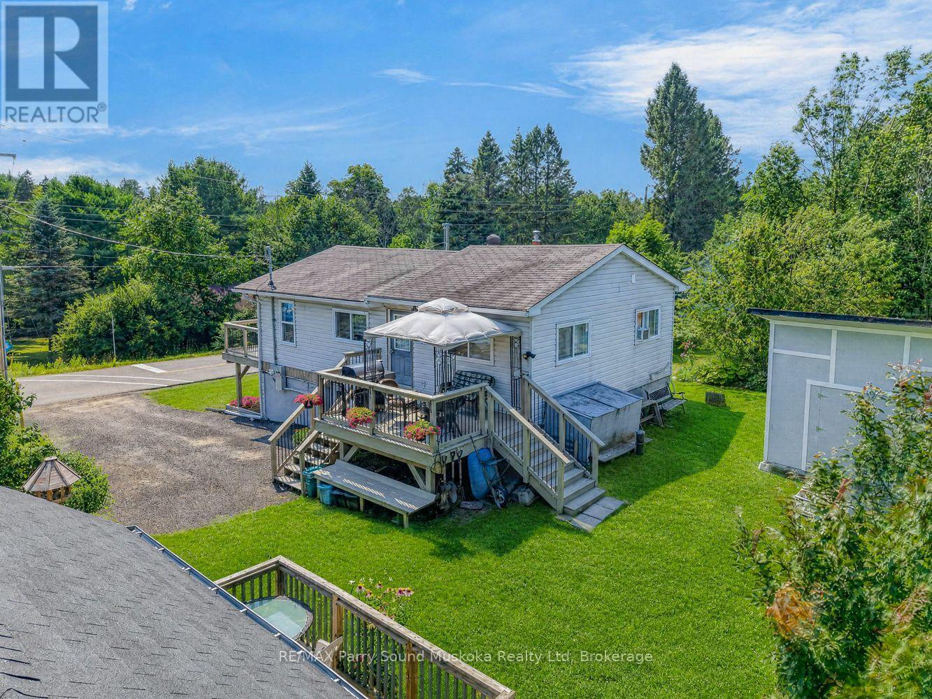 22 Ahmic Street, Magnetawan, Ontario  P0A 1A0 - Photo 4 - X13708208