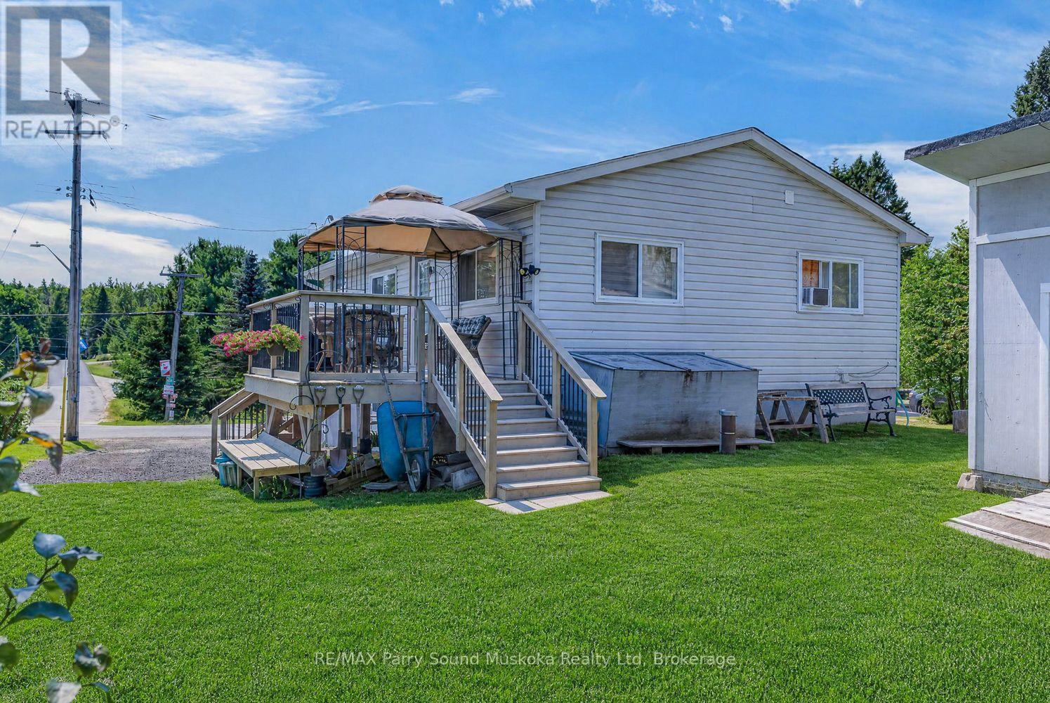 22 Ahmic Street, Magnetawan, Ontario  P0A 1A0 - Photo 41 - X13708208