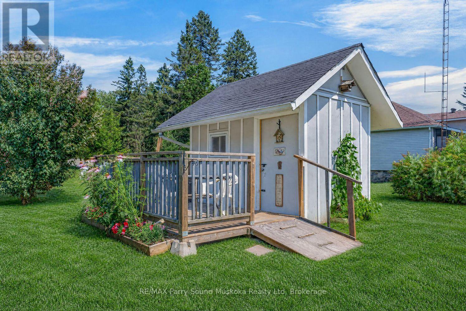 22 Ahmic Street, Magnetawan, Ontario  P0A 1A0 - Photo 46 - X13708208
