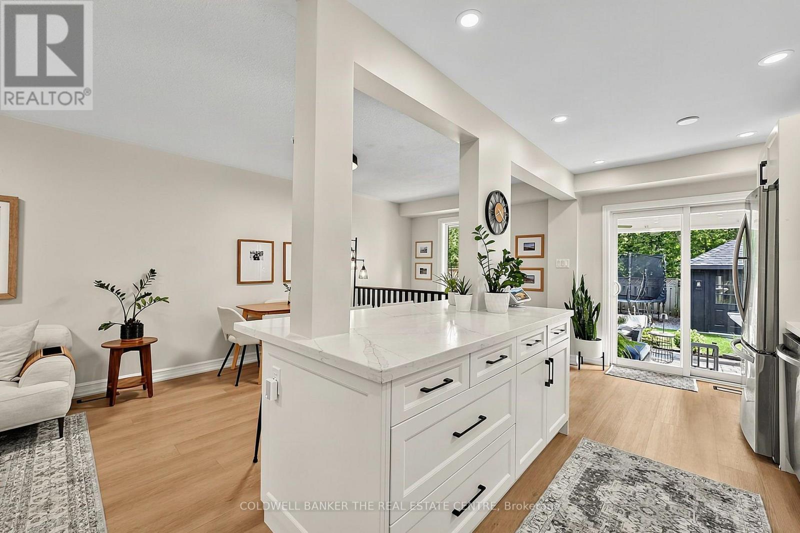 77 Cunningham Drive, Barrie (Ardagh), Ontario  L4N 8L5 - Photo 12 - S13708214