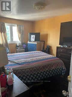 7304 Sills Road, Mississauga (Malton), Ontario  L4T 2K1 - Photo 13 - W13577670