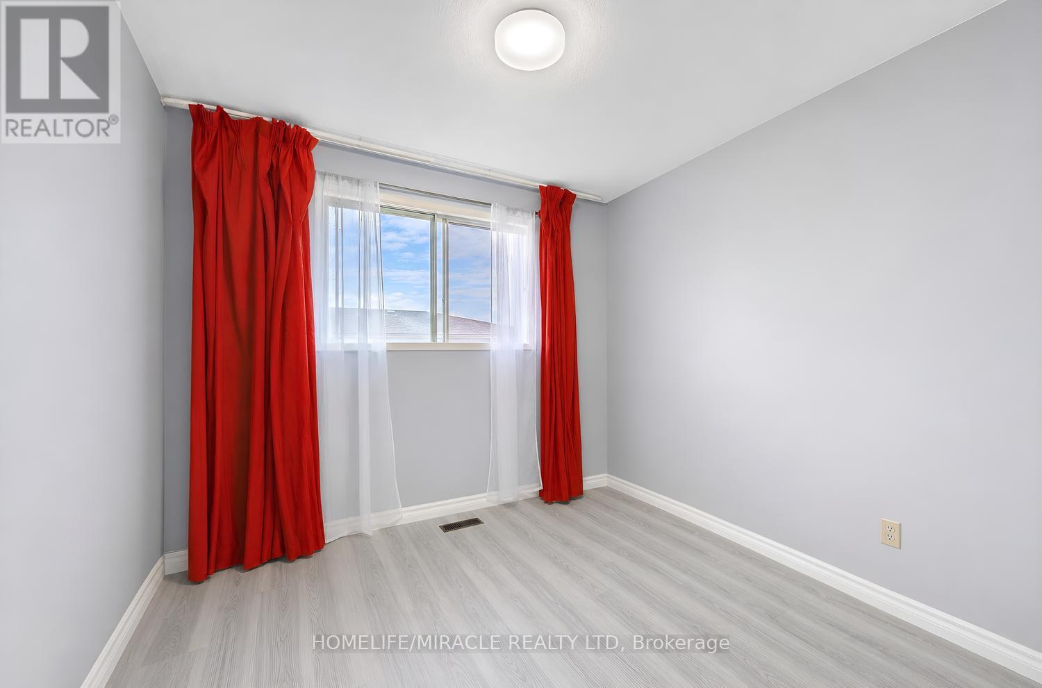 177 Westmore Drive S, Toronto, Ontario  M9V 4N2 - Photo 28 - W13706944