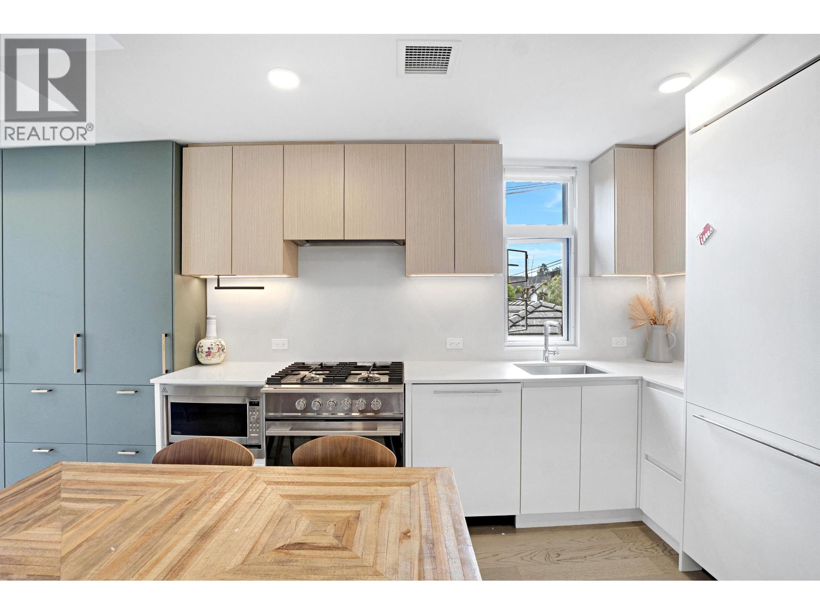 231 1012 W 47th Avenue, Vancouver, British Columbia  V6M 0E3 - Photo 8 - R3142153