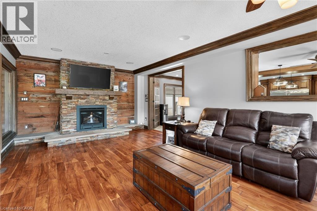 4354 Mountainview Road, Beamsville, Ontario  L3J 2C8 - Photo 19 - 40849175