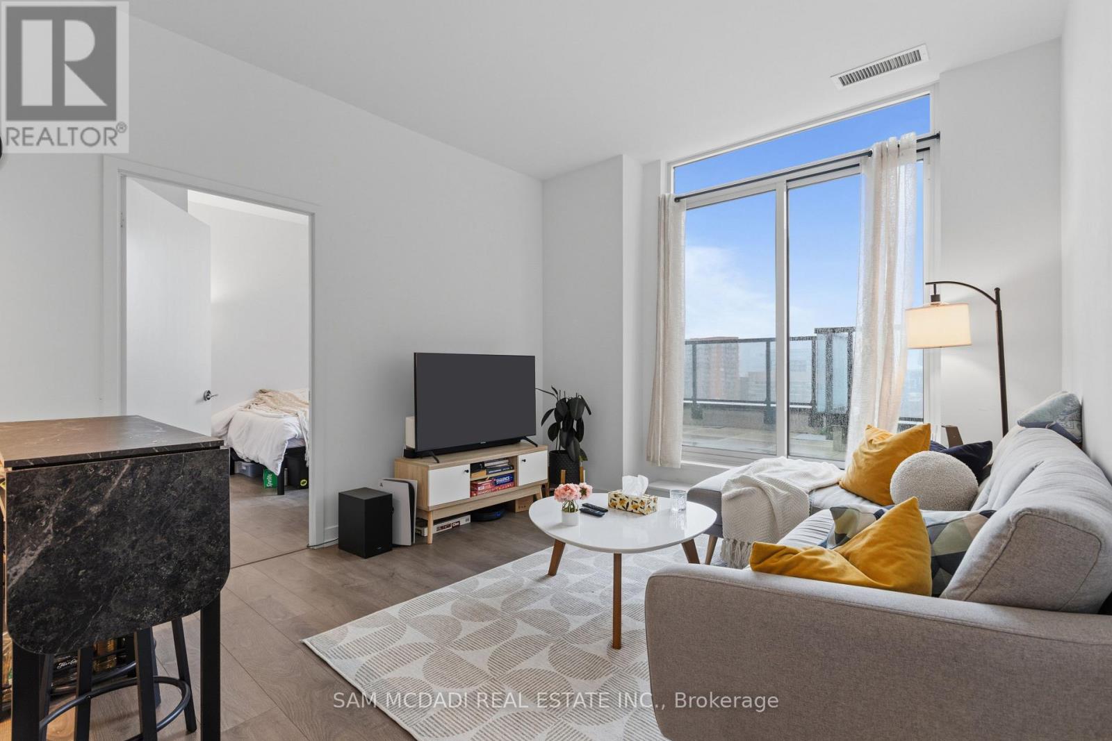 Ph01 - 270 Dufferin Street, Toronto, Ontario  M6K 0H8 - Photo 2 - W13708146
