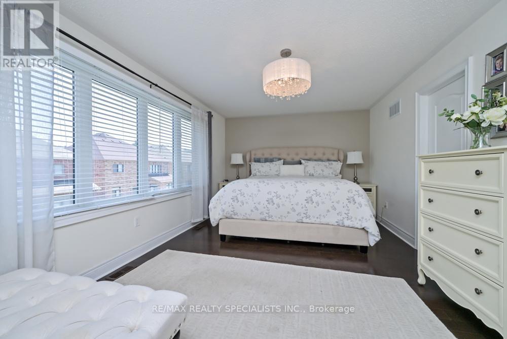 120 Rising Hill Ridge, Brampton, Ontario  L6Y 6B2 - Photo 19 - W13708194