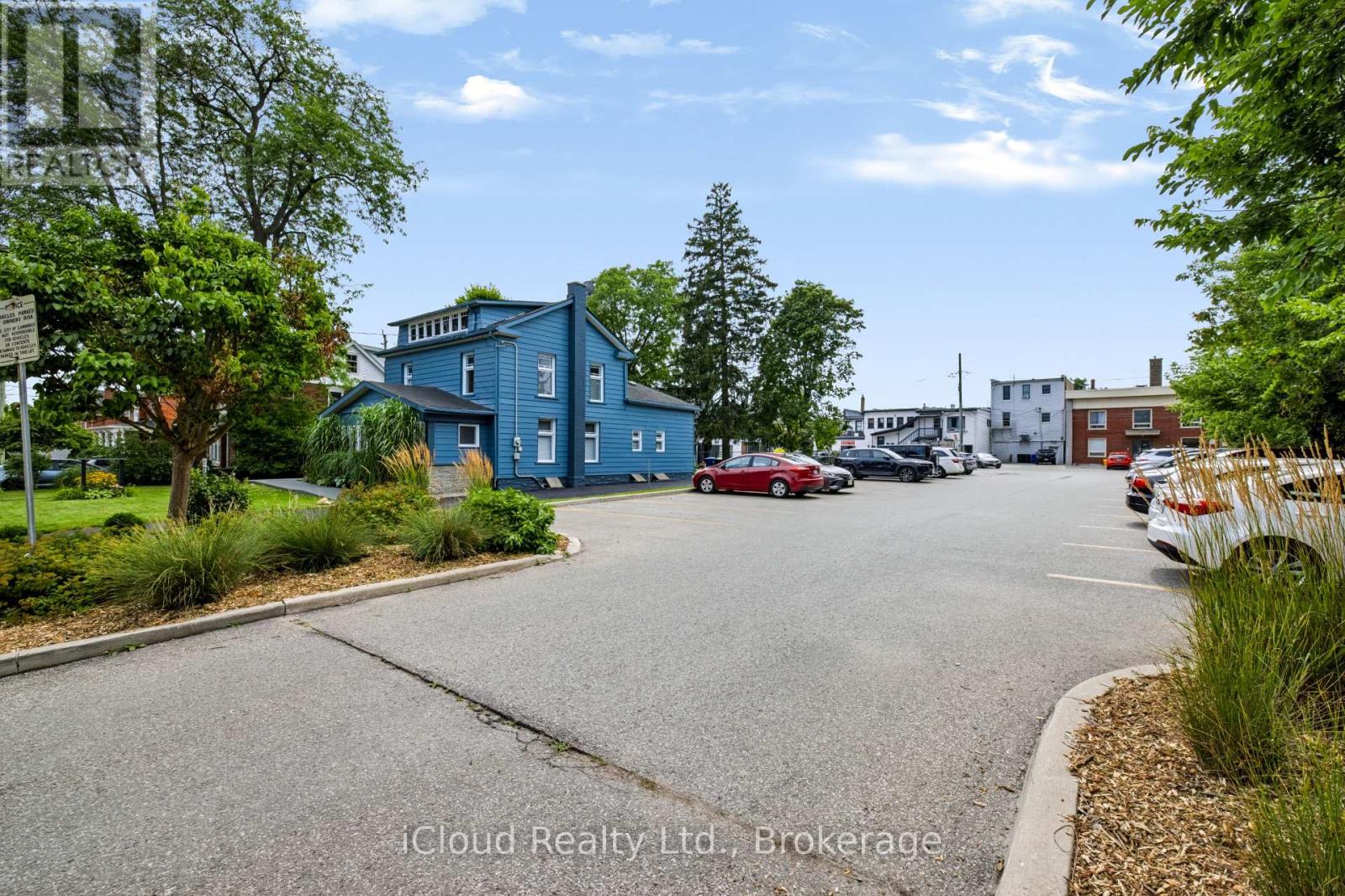 654 Duke Street, Cambridge, Ontario  N3H 3T5 - Photo 3 - X13708178