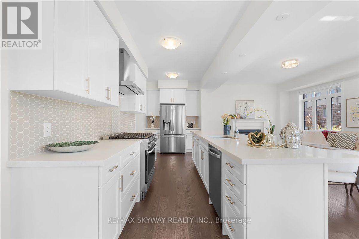 2 Georgina Street, Kitchener, Ontario  N2R 0S6 - Photo 13 - X13708248