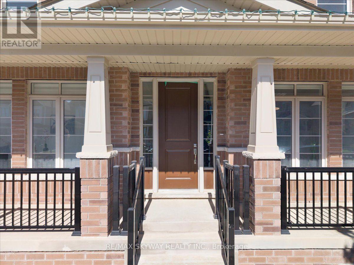 2 Georgina Street, Kitchener, Ontario  N2R 0S6 - Photo 6 - X13708248