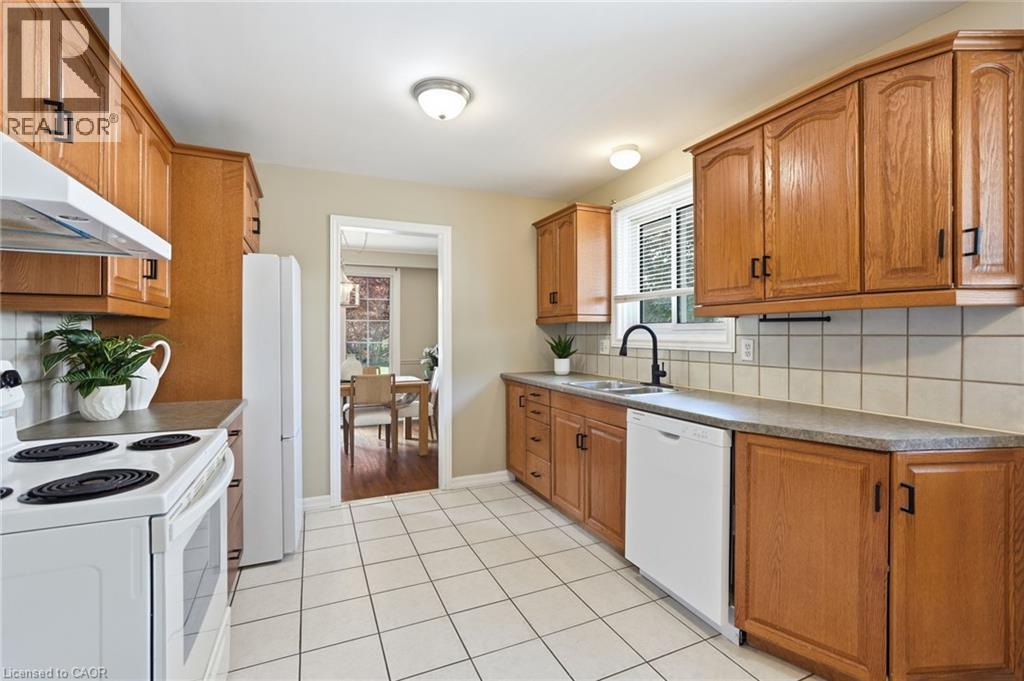 635 Ramsgate Road, Burlington, Ontario  L7N 2X9 - Photo 13 - 40857960